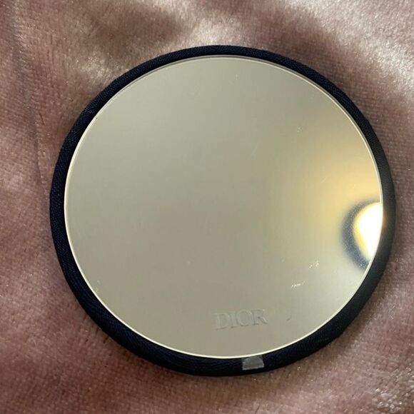 Dior Luxury Gift Set Cosmetic Bag Compact Mirror J'adore Eau de Parfum Perfume - Picture 4 of 7